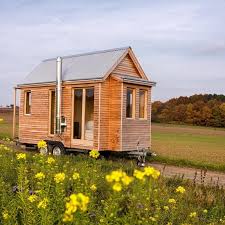 11 Profi Tipps Bevor Sie Ein Container Haus Kaufen In 2020 Container Haus Kaufen Kleine Hausideen Modernes Kleines Haus