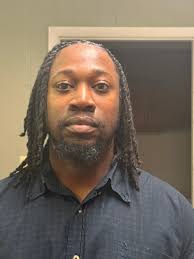 Larry Hooks's Instagram, Twitter & Facebook