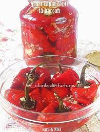 1 kg ardei cu miezul gros (grasi sau capia) 4 linguri otet 1/2 lingurita zahar 1/2 lingurita sare mare 1 lingura ulei. Ardei Capia Copti La Borcanculorile Din Farfurie Diy Food Recipes Natural Food Meals In A Jar
