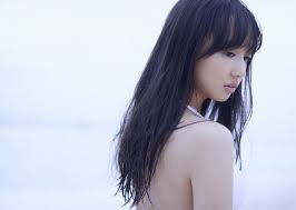 小宮有紗 水着 グラビア画像18 ヘアスタイリング ヘアスタイル ロング 小宮有紗