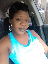 Lisa was overwhelmed with gratitude when she received a $100 tip, and then  the Internet wanted to help, too. After Kelly shared a video of their sweet  interaction, it went viral, so