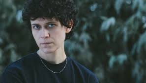 Discovery: Spencer Sanders brings the love with debut album