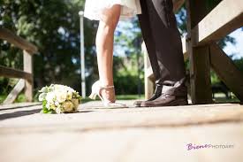Hochzeitsplaner, fotografen und anbieter von hochzeitsfahrzeugen runden das angebot ab. Heiraten In Ottersberg Oyten Bremen Sabine Lange Fotografie