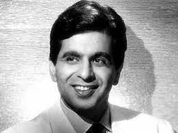 Dilip kumar was born to lala ghulam sarwar and ayesha begum. Dilip Kumar S Ancestral Home In Pakistan In Danger Of Collapsing