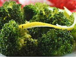 Sebagai alternatif hidangan menu sehat harian anda, resep salad sayur brokoli sangat salad sayur brokoli adalah hidangan yang sangat serbaguna dan dapat dikreasikan. 3 Sajian Brokoli Kaya Serat Dan Cepat Dimasak Boleh Masak Kejap Lagi