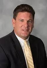 Brad Quast's Instagram, Twitter & Facebook