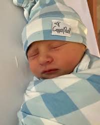 Madison Hollabaugh (@madisonhollabaugh) • Fotky a videá na Instagrame