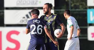 Auffällig bei çarşambaspor sind das logo und die trikots, die beide sehr stark an bursaspor erinnern. Tests Fenerbahce Schlagt Bursaspor Galatasaray Unterliegt Rb Leipzig