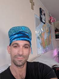 I needed a hat hook/multipurpose hook for things at home and at work. I  made this one so it won't deform a hat that you hang