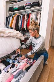 Organizing My Nyc Apartment Welcome To Olivia Rink Closet Apartment Nyc Apartment Nyc Living