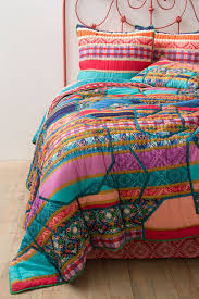 Welcome To Anthropologie Anthropologie Com Decoracion De La Casa Dormitorios Decoracion De Unas