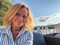 After 6000 miles…14 states…two Canadian provinces…. I'm home. It was an  extraordinary experience , shared with a wonderful partner. I'm back in New  Hampshire now — the same place i started life