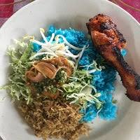I take this opportunity to compile the name of the most famous cooked. Fotos En Nasi Kerabu Ayam Bakar Cukai Terengganu