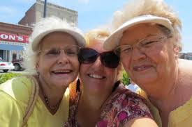 Katy Dixon's Instagram, Twitter & Facebook