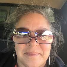 Bobbi Woods (@bobbiwoodsglass) • Threads, Say more