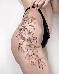 Flowers are one of the most beautiful things in the world. 50 Gorgeous And Sexy Hip Thigh Floral Tattoo Designs You Will Love Women Fashion Lifestyle Blog Shinecoco Com