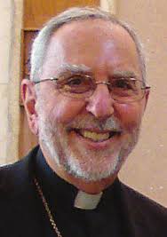 Priest, young adults collaborate