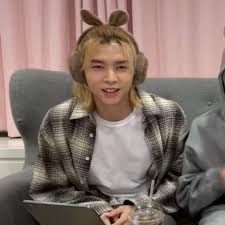 Inho park and johnny suh are the cutest asian guys in school. Nct 127 Zone You Think Johnny Suh Is Just Serious Think Facebook