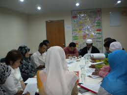 Jika anda menggunakan ponsel, anda juga bisa menggunakan laci menu dari browser. Perbincangan Dengan Pimpinan Pas Lembah Pantai Nurul Izzah Anwar