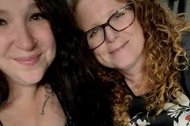 Fundraiser by Samantha Robinson : Denise's Stage 4 Melanoma Battle