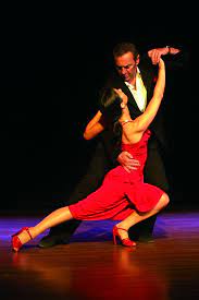 COURS DE DANSE MAUGUIO
