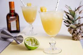 Cocktail Cointreau Fizz Ananas Recette Cocktail Ananas Aperitif Savoureux