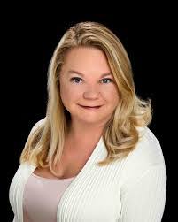 Tammy Gros's Instagram, Twitter & Facebook