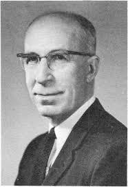 Linda Span's Instagram, Twitter & Facebook