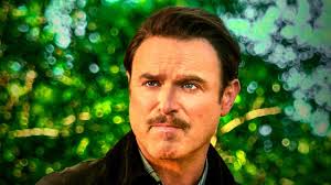 Outer Banks Star J. Anthony Crane