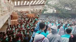 Peluang kerja pt pan brothers di solo dengan keahlian bisa komunikatif untuk bekerjasama serta menguasai bidang bisnis garment. Tsfhsk Rmsz49m