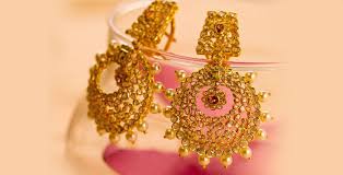 Collection Tanishq A Wedding To Remember Tanishq Jewellery Winter Bridal Jewelry Beautiful Bridal Jewelry