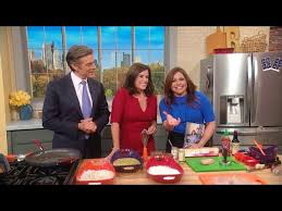 The chicken simmers in curry spice and coconut milk for an easy cuisine: Dr Mehmet And Lisa Oz S Coconut Crusted Chicken Breasts With Peanut Sriracha Dip Youtube