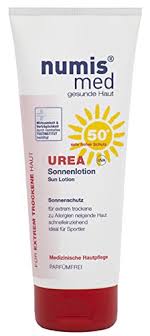 Dieser sonnenschutz zieht innerhalb von 15 minuten in meine da ich mich aber auch täglich schminke, hatte ich bisher große schwierigkeiten eine sonnencreme zu finden, die nicht extrem fettet und die. Nicht Fettende Sonnencreme Test Vergleich 2021 7 Beste Gesichtssonnenschutz