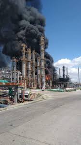 În urmă cu puțin timp a avut loc o explozie la petromidia, complexul industrial din orașul năvodari, județul constanța. Ku3bkouz P2zim