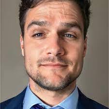 Shane Newland's Instagram, Twitter & Facebook