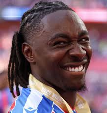 Arteta's transfer window strategy criticized