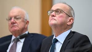 Rundle: anatomy of a Larissa Behrendt beat-up