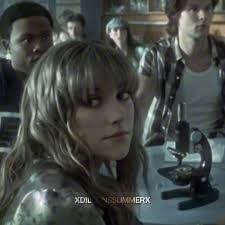 Kira Freeman's Instagram, Twitter & Facebook