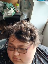 How to get curly hair like the first pic in Panama City, FL?