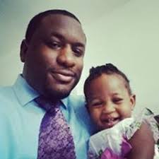 Stream Derrick Bortey music