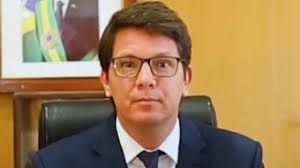 Mário frias was born on october 9, 1971 in rio de janeiro, rio de janeiro, brazil as mário luís frias. Mario Frias Esta Internado Apos Realizar Cateterismo Marcia Piovesan