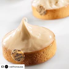 Repost Valrhonausa Get Repost Bakelikeapro Some Things In Life Must Be Experienced Make Your Own Orelys 35 Portable Dessert Chocolate Recipes Pastry