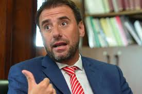 Evalúan si pedirán la intervención de Luz y Fuerza de Córdoba para  desplazar a la cúpula