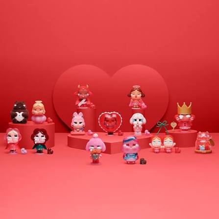 CRYBABY Crying For Love Series Figures - Single Box