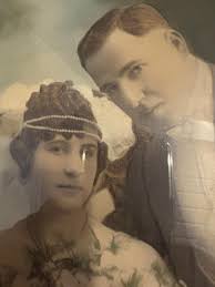 Antique Victorian Bubble Glass picture frame. Measurements in pictures.  Asking $50 OBO