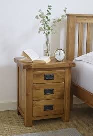 Rustic Bedside Table Original Rustic Range Oak Furnitureland Madera Rustica Muebles Muebles Decoracion De Habitaciones