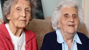 Singing sisters' 80 years in church choir