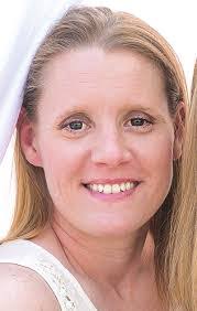 Dora Frazier's Instagram, Twitter & Facebook