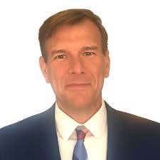 John Seratt's Instagram, Twitter & Facebook