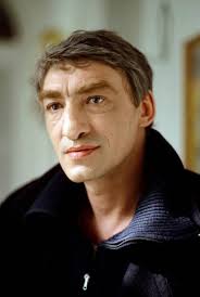 Who is Gottfried John dating? Gottfried John girlfriend, wife